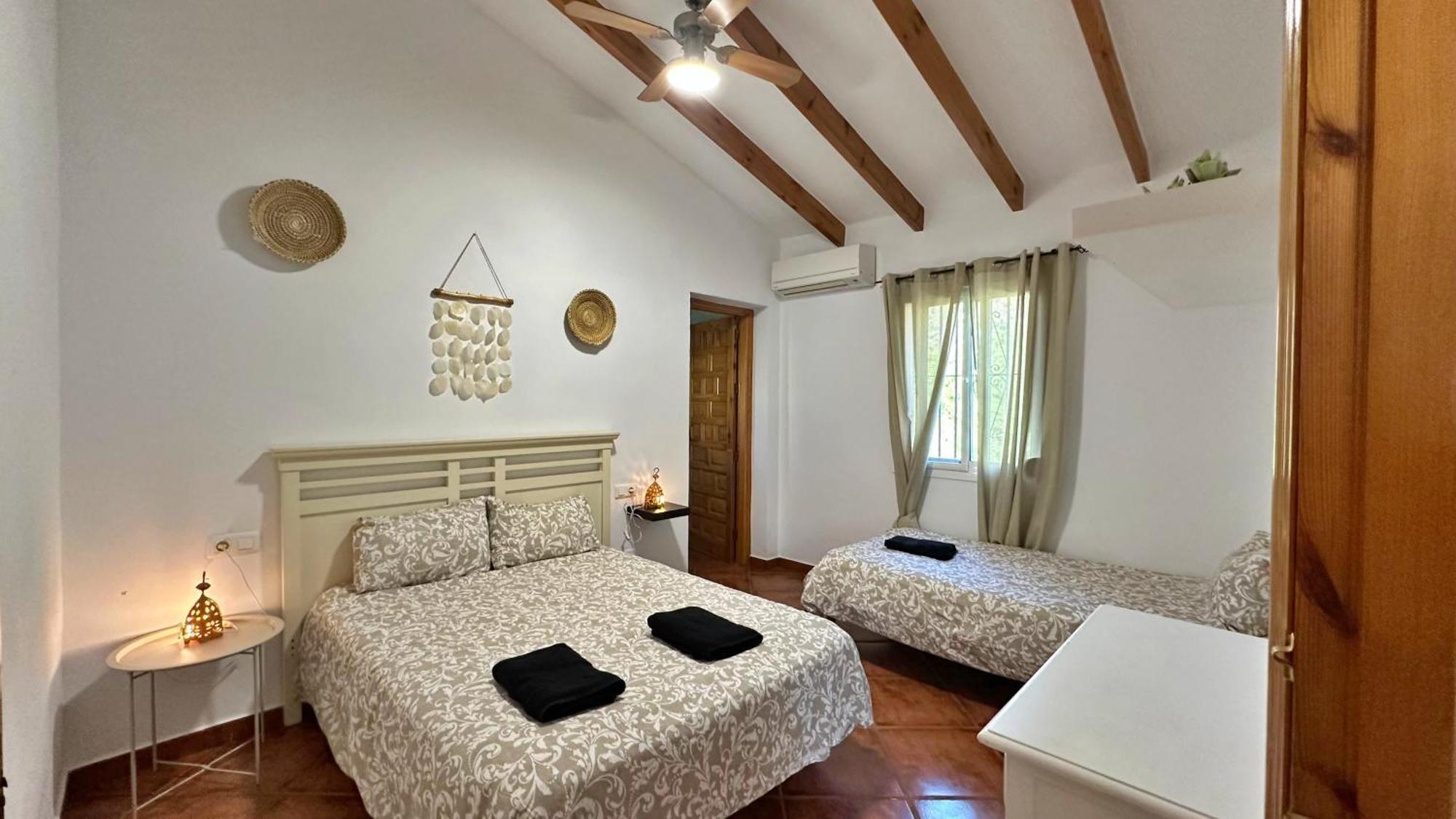 Villa Barbara Piscina Vallada Con Barbacoa By Andaraholidays Málaga Exterior foto